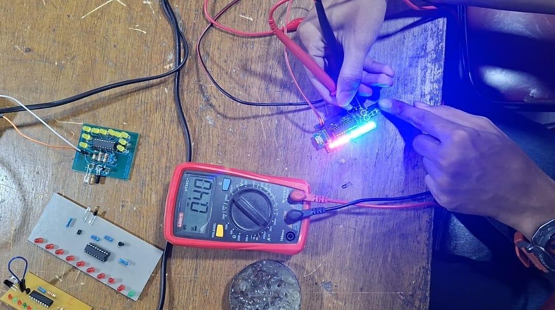 Bench measurement during proximity sensor distance testing